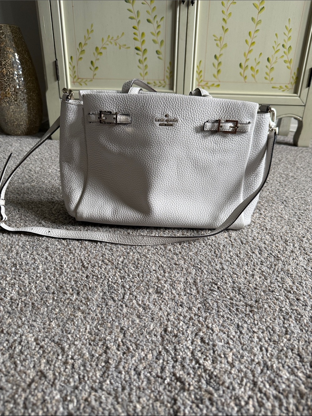 kate spade White Pebbled Leather Crossbody Bag